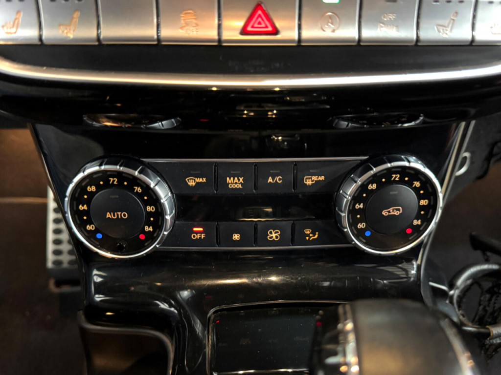2016 Mercedes-Benz G-Class Image 22
