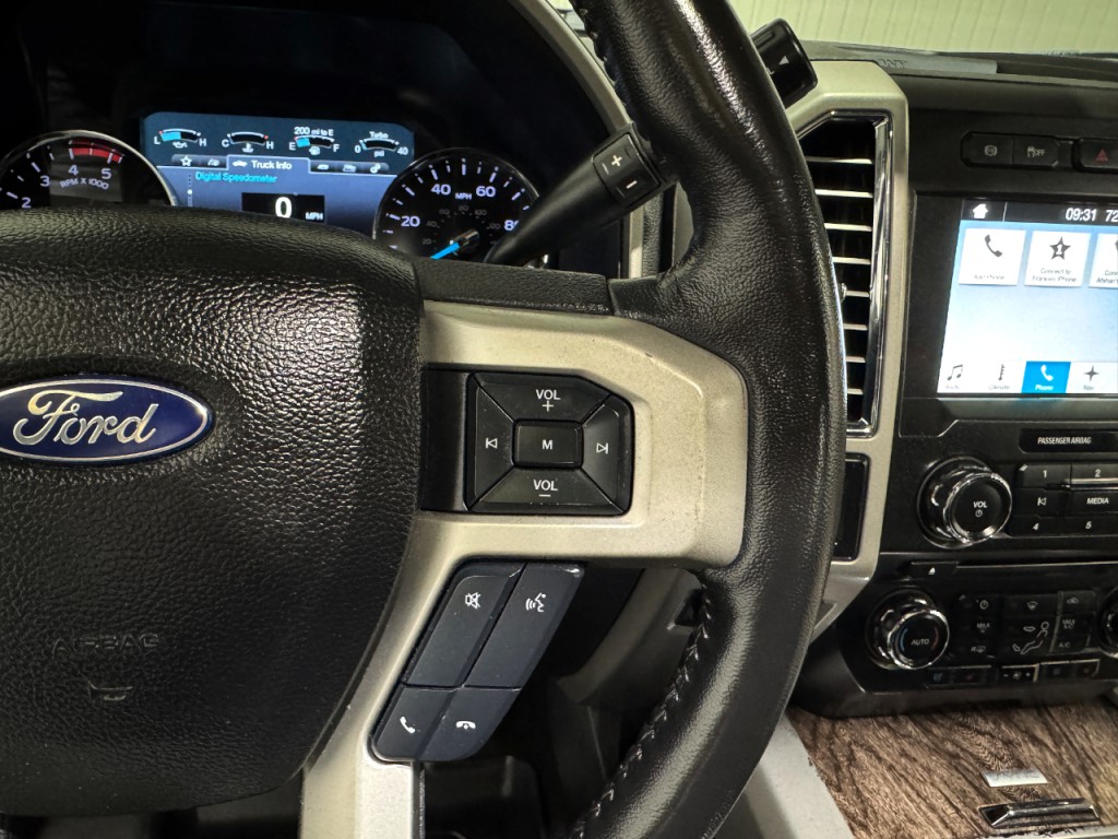 2017 Ford F-350 Image 20