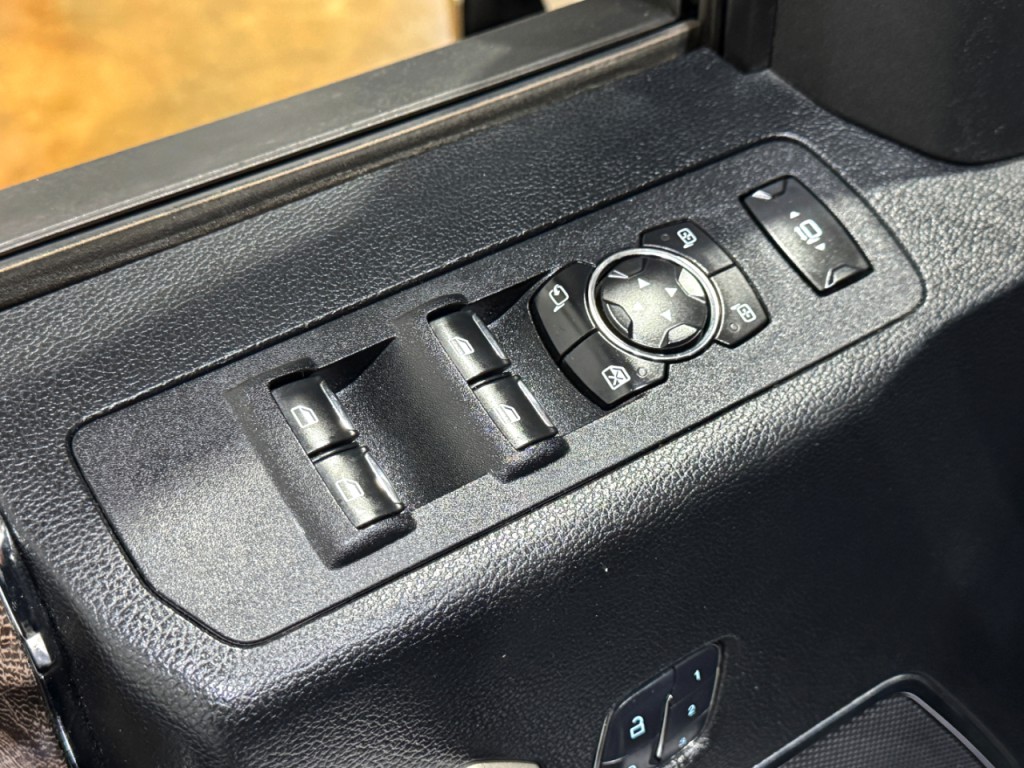 2017 Ford F-350 Image 29