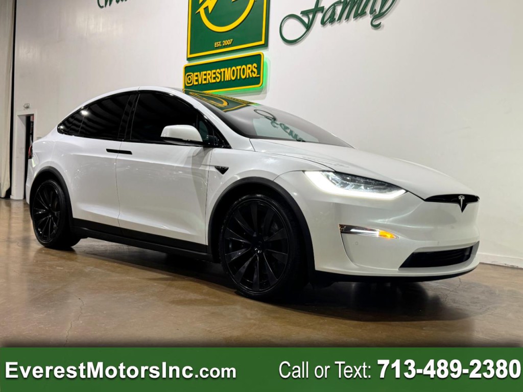 2022 Tesla Model X Image 1
