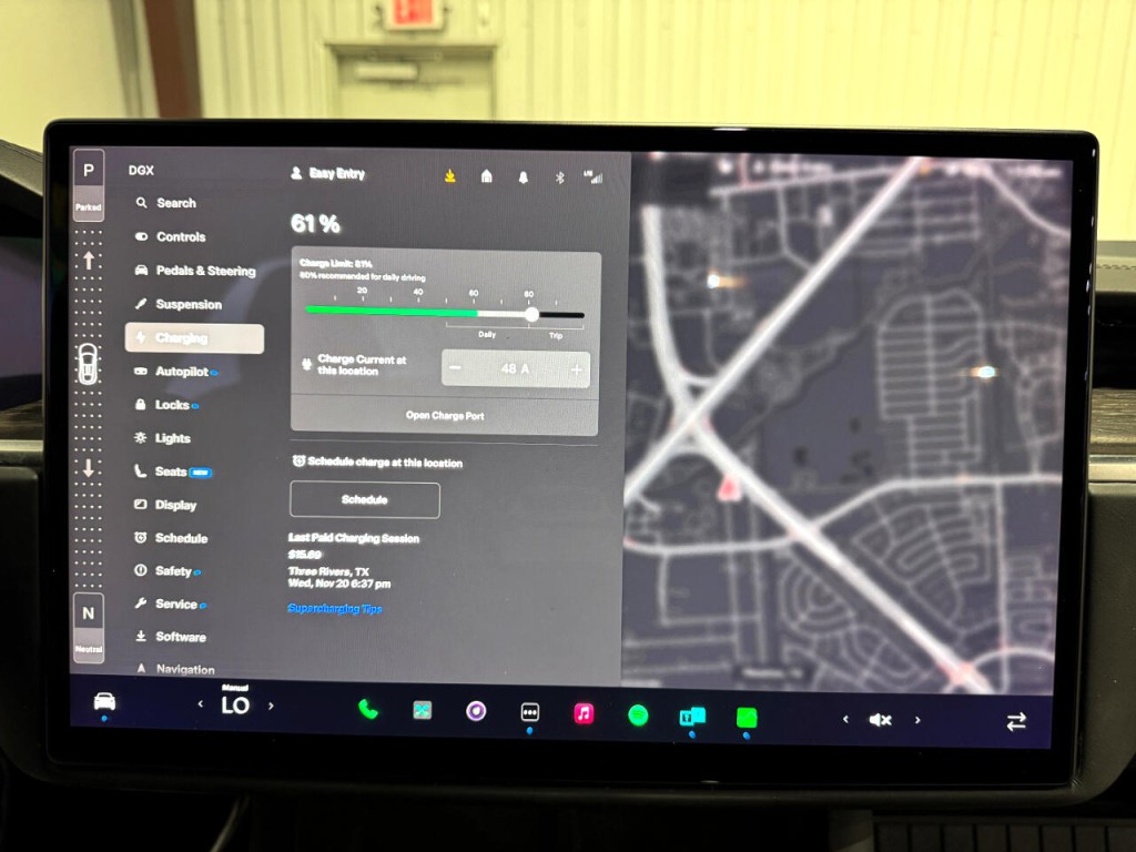 2022 Tesla Model X Image 27