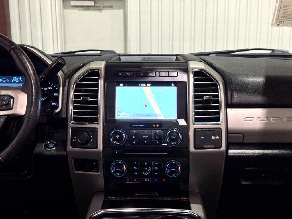 2017 Ford F-350 Image 18