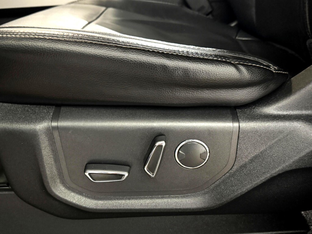 2017 Ford F-350 Image 24