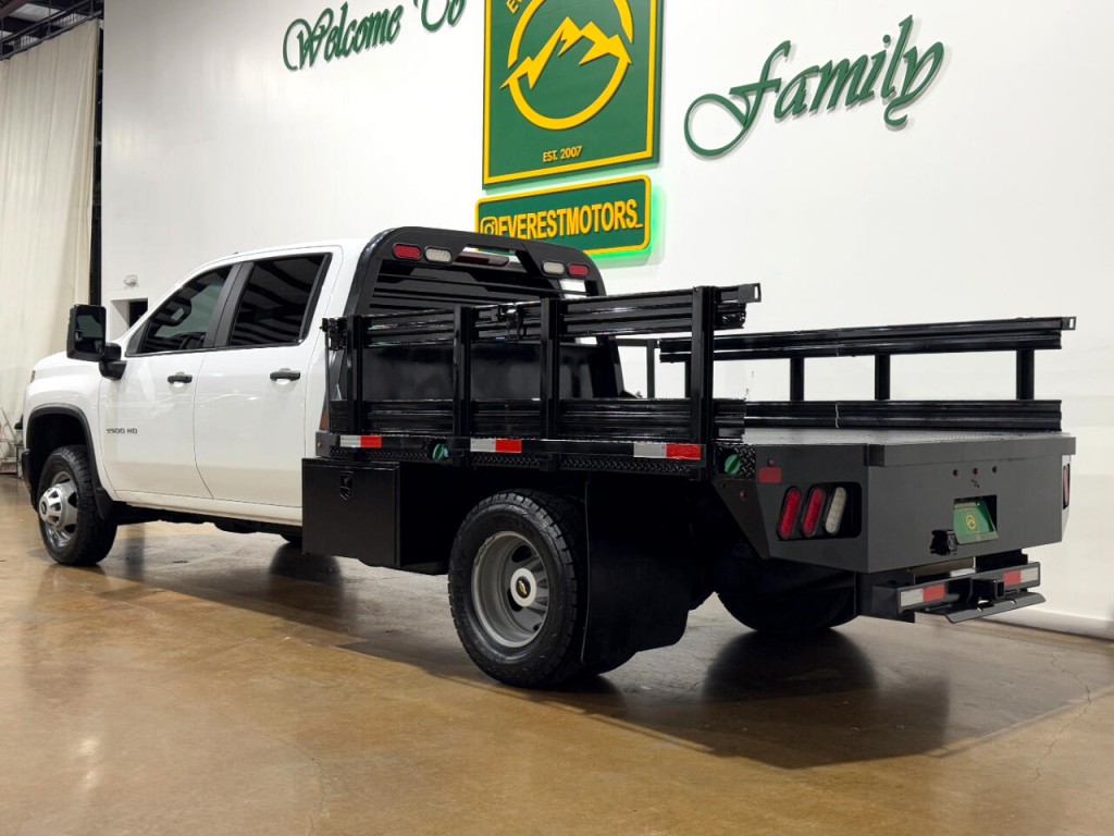 2023 Chevrolet Silverado 1500 Image 5