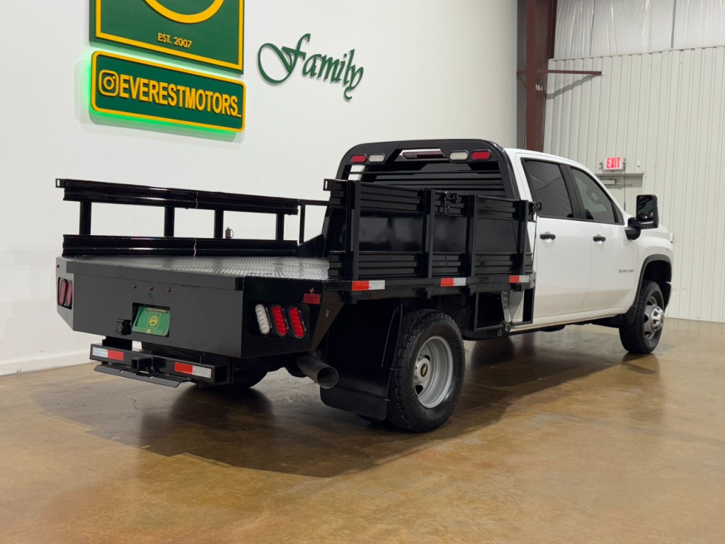 2023 Chevrolet Silverado 1500 Image 7