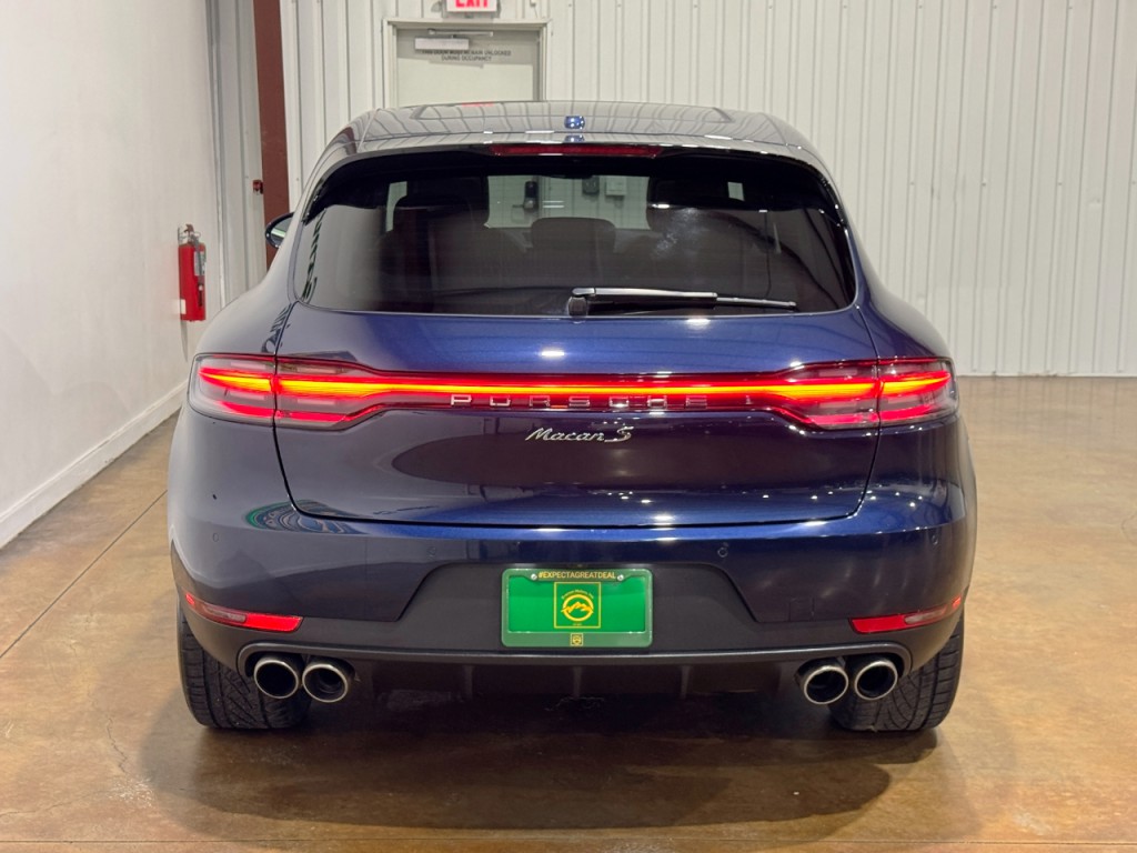 2019 Porsche Macan Image 6