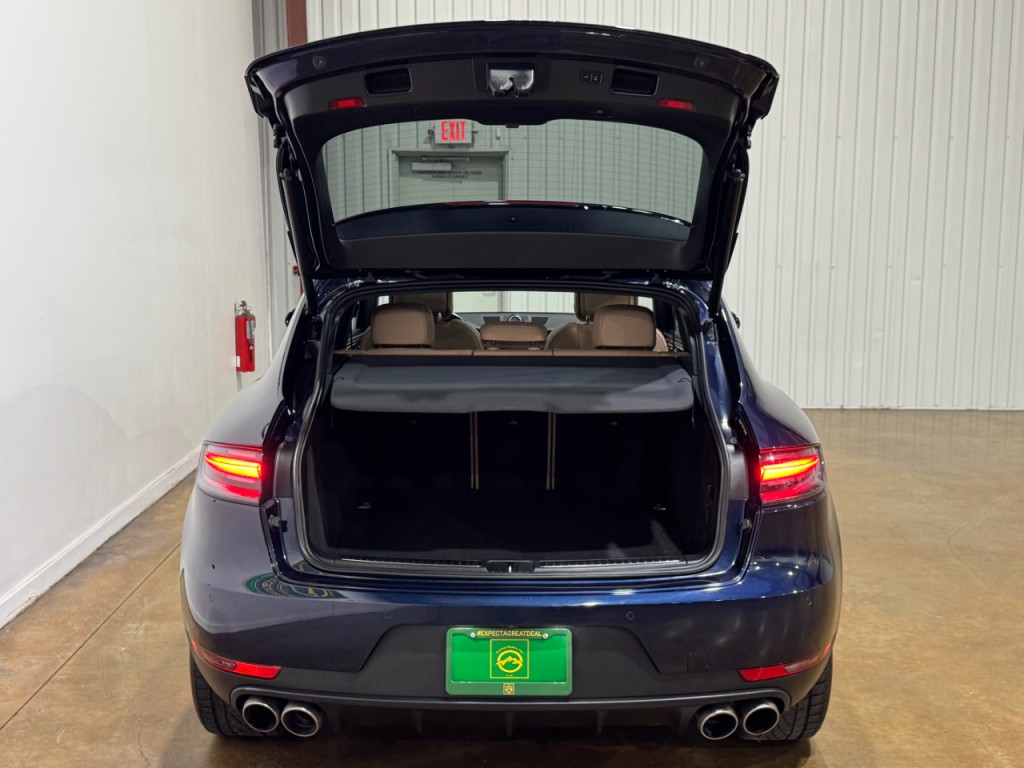 2019 Porsche Macan Image 49