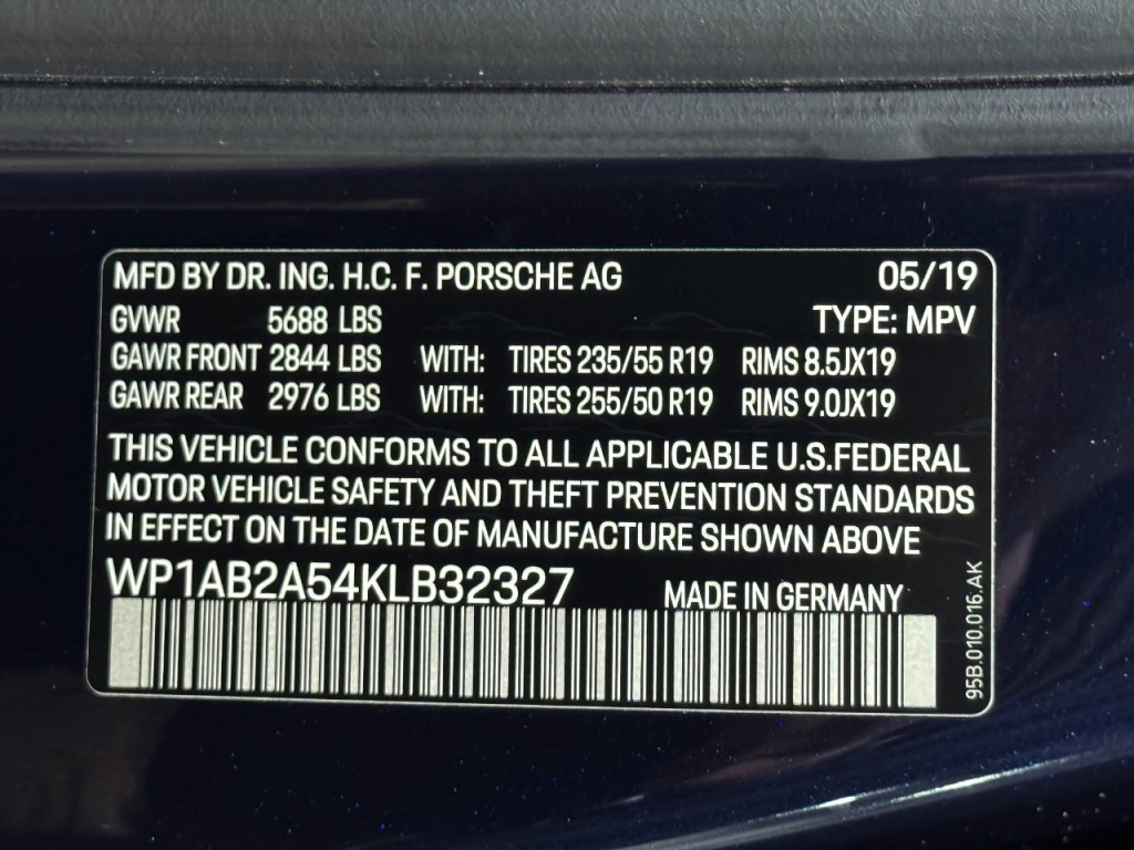 2019 Porsche Macan Image 53