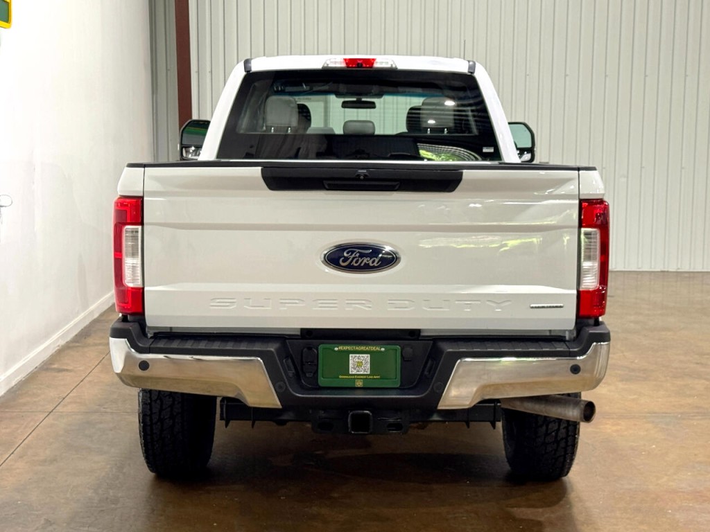 2019 Ford F-250 Image 6