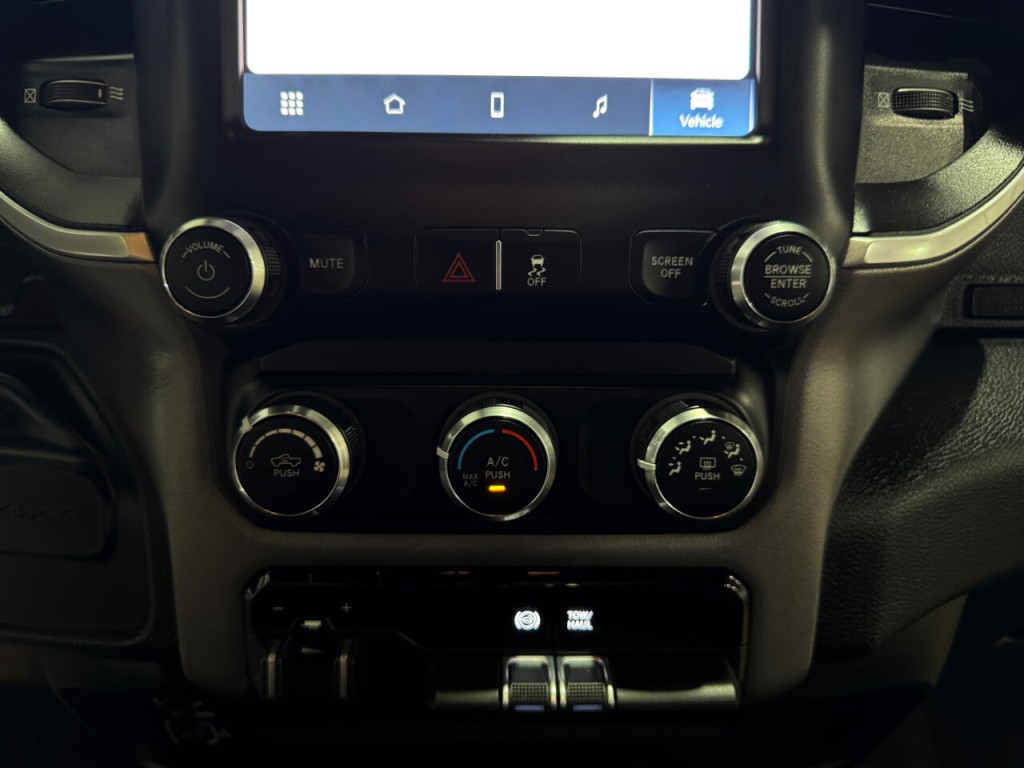 2023 RAM 2500 Image 25