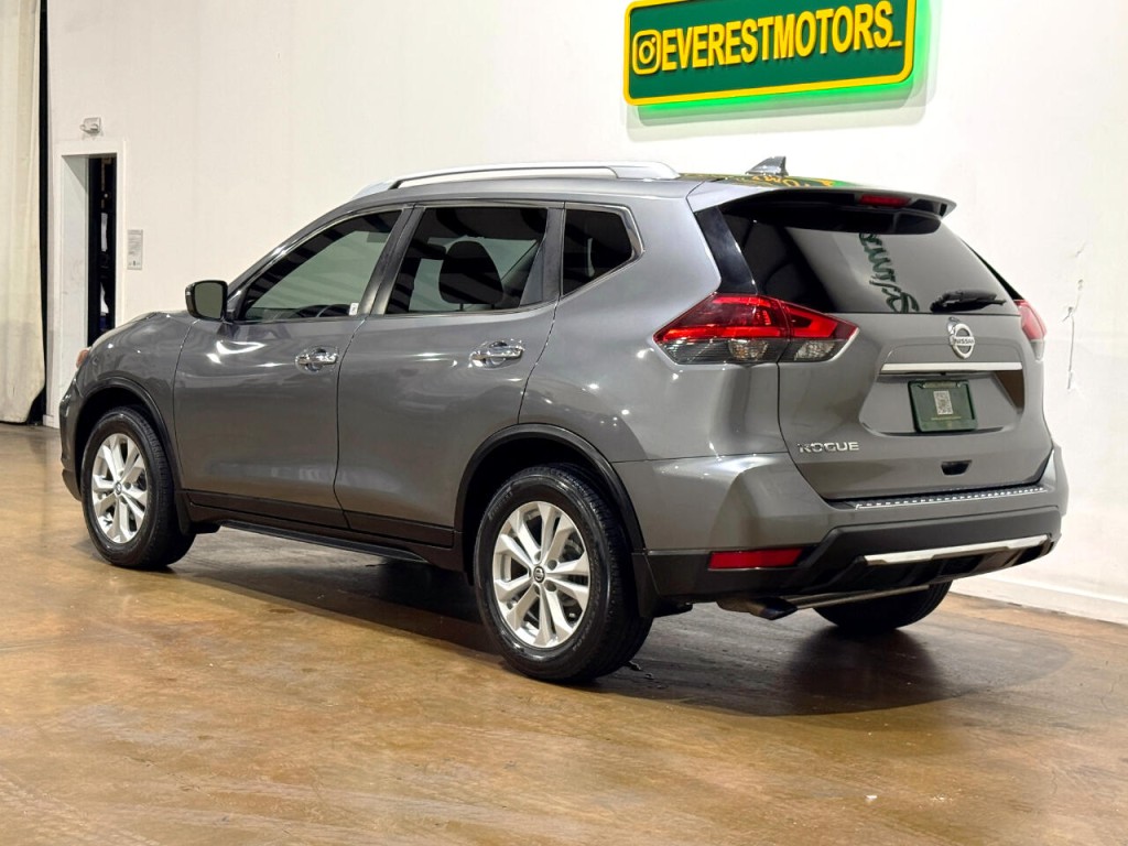 2018 Nissan Rogue Image 5
