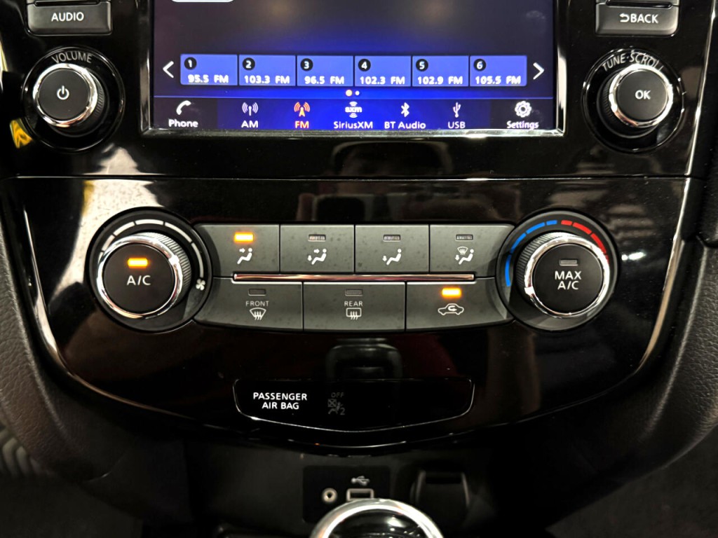 2018 Nissan Rogue Image 27