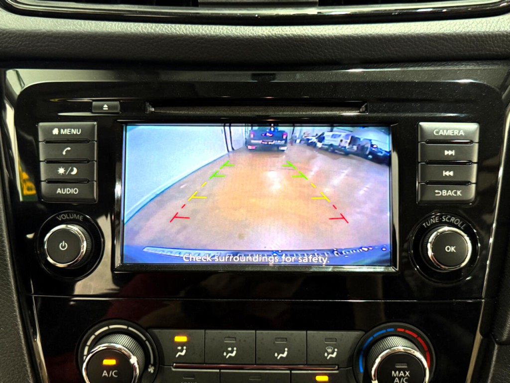 2018 Nissan Rogue Image 30