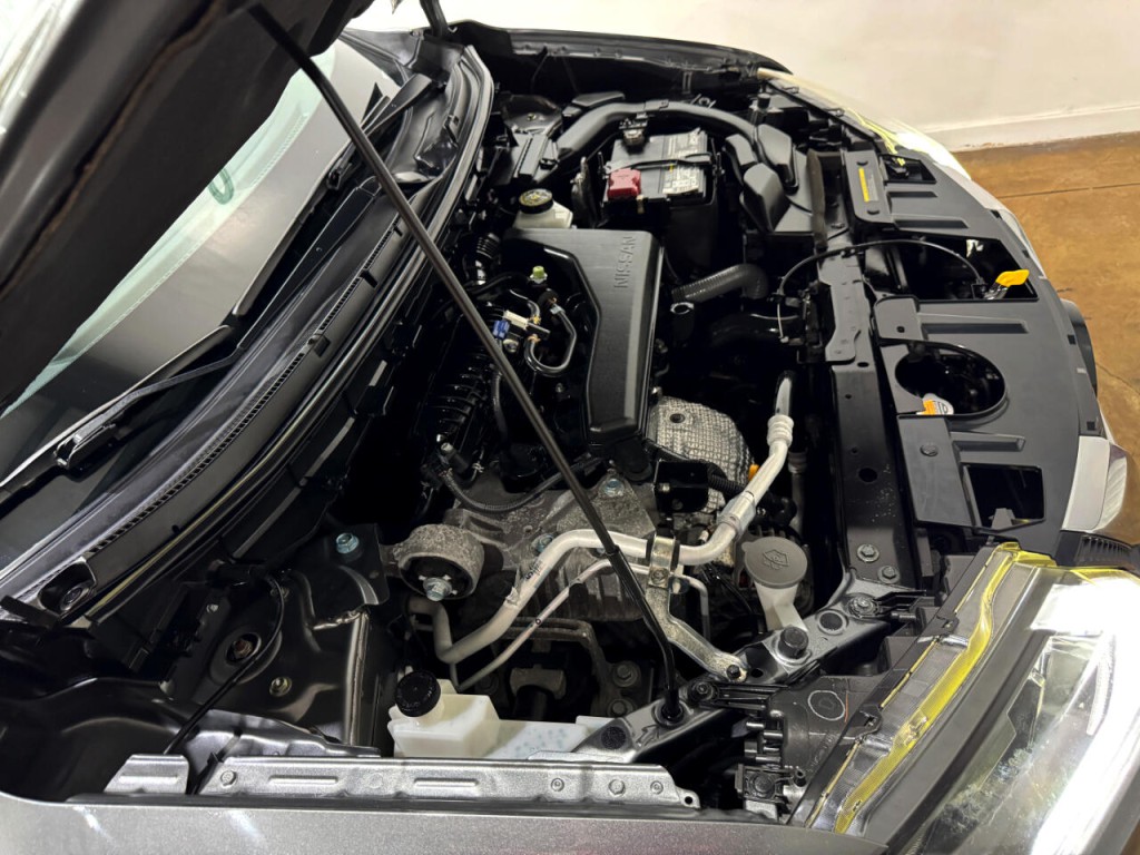 2018 Nissan Rogue Image 36