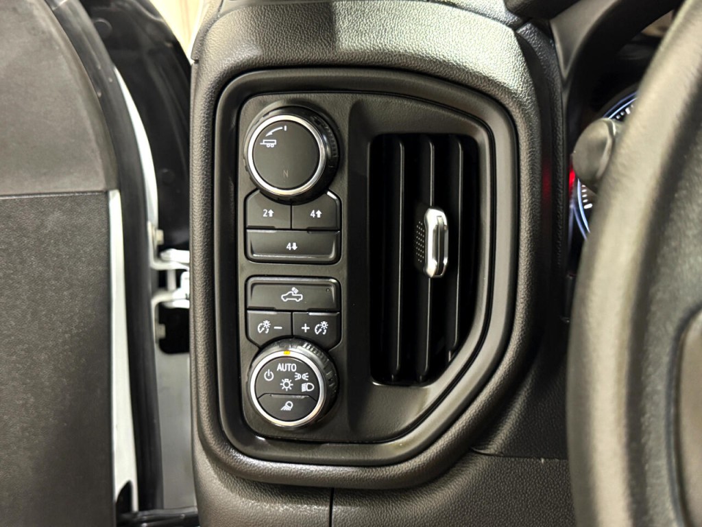 2020 Chevrolet Silverado 1500 Image 21