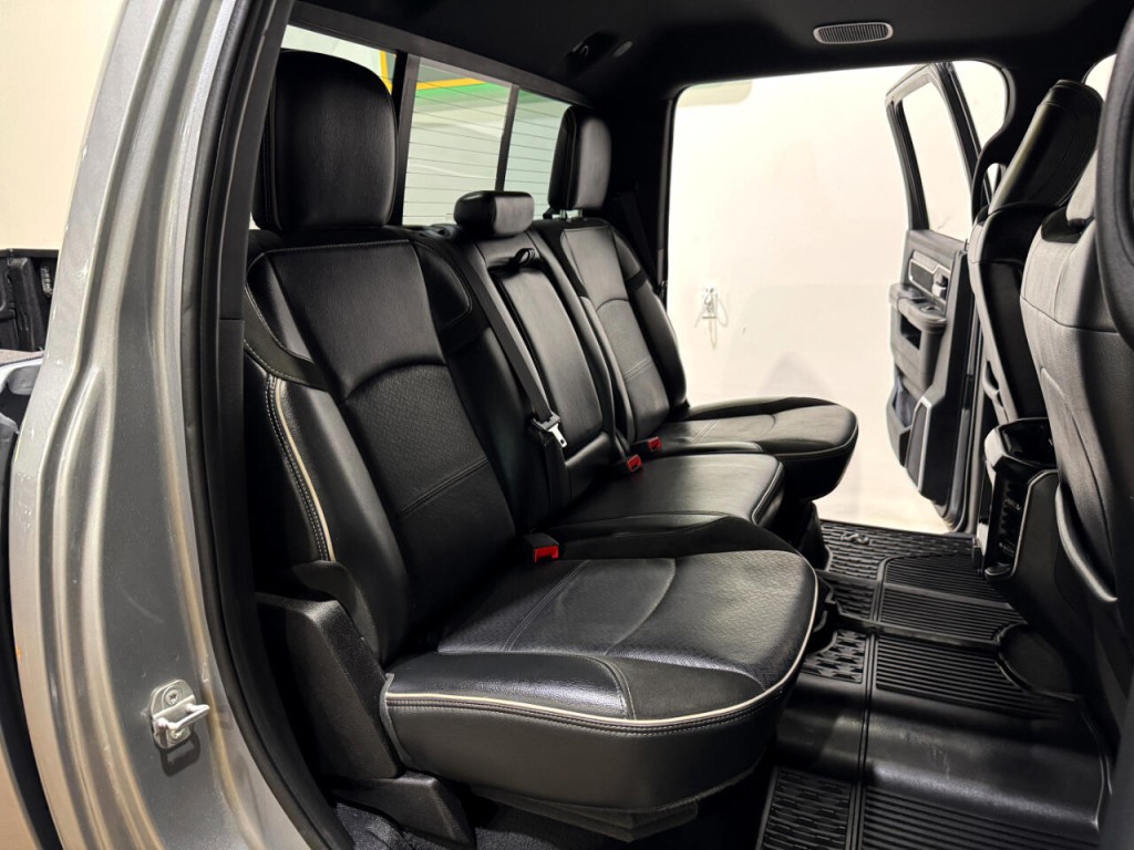 2021 RAM 3500 Image 13