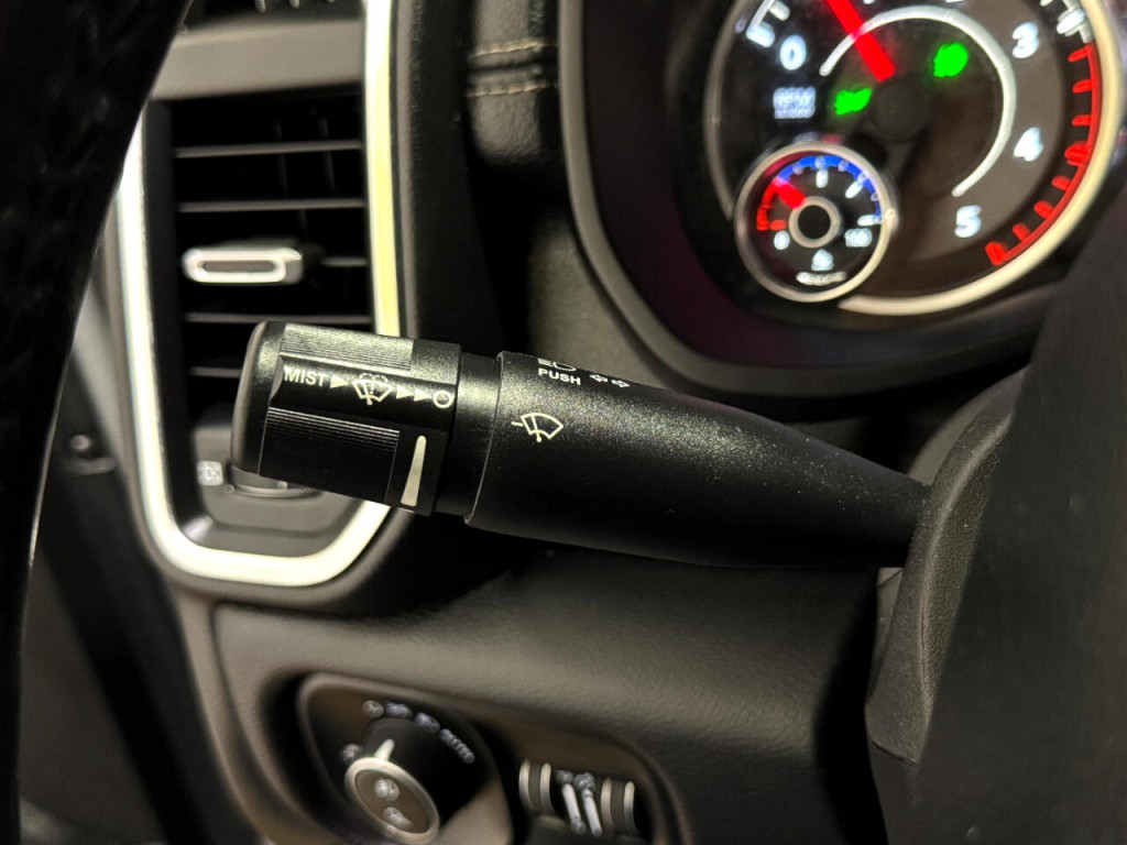 2021 RAM 3500 Image 21