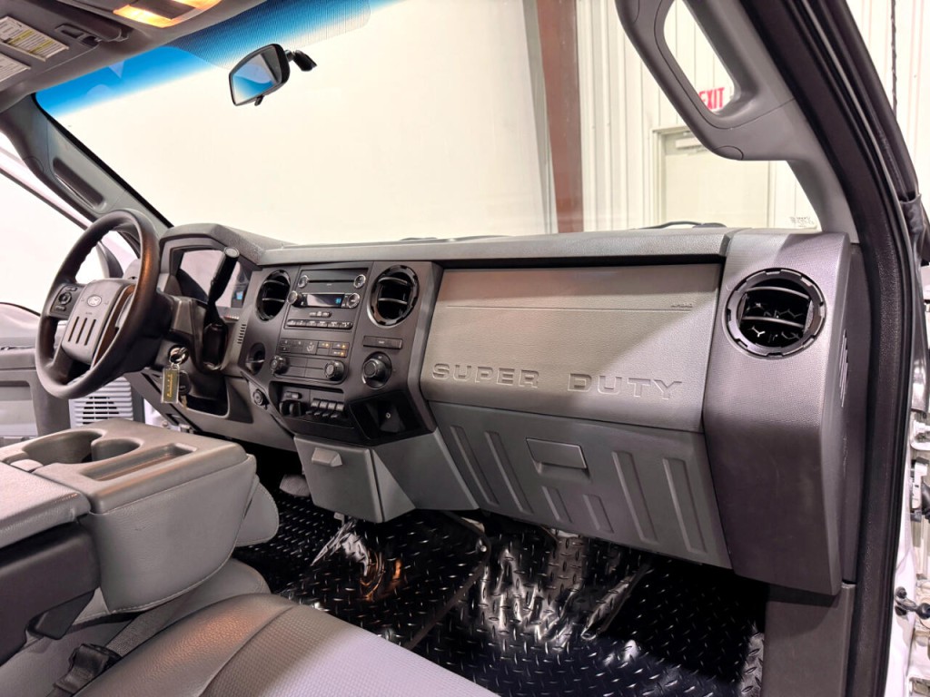 2012 Ford F-350 Image 10