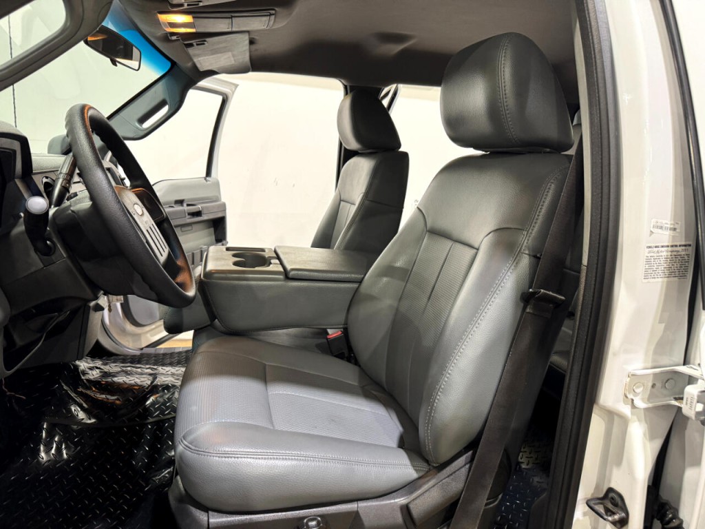2012 Ford F-350 Image 11