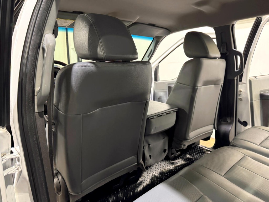 2012 Ford F-350 Image 16