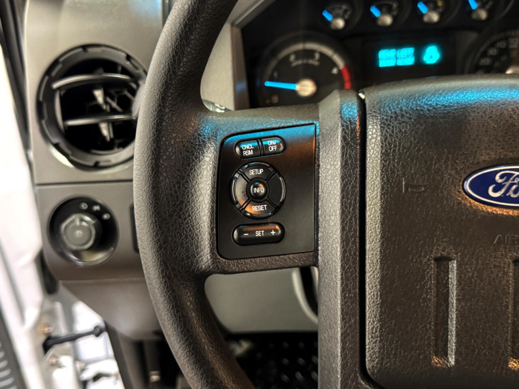 2012 Ford F-350 Image 18