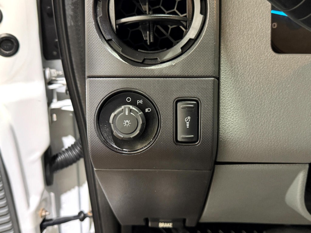 2012 Ford F-350 Image 26