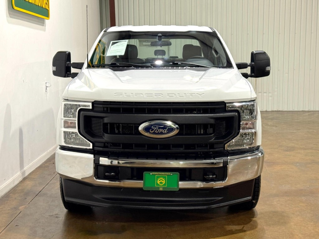 2022 Ford F-250 Image 2