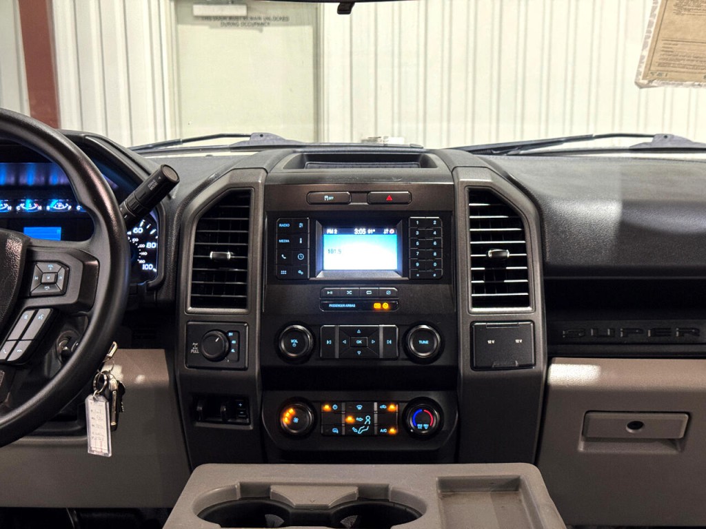 2022 Ford F-250 Image 20