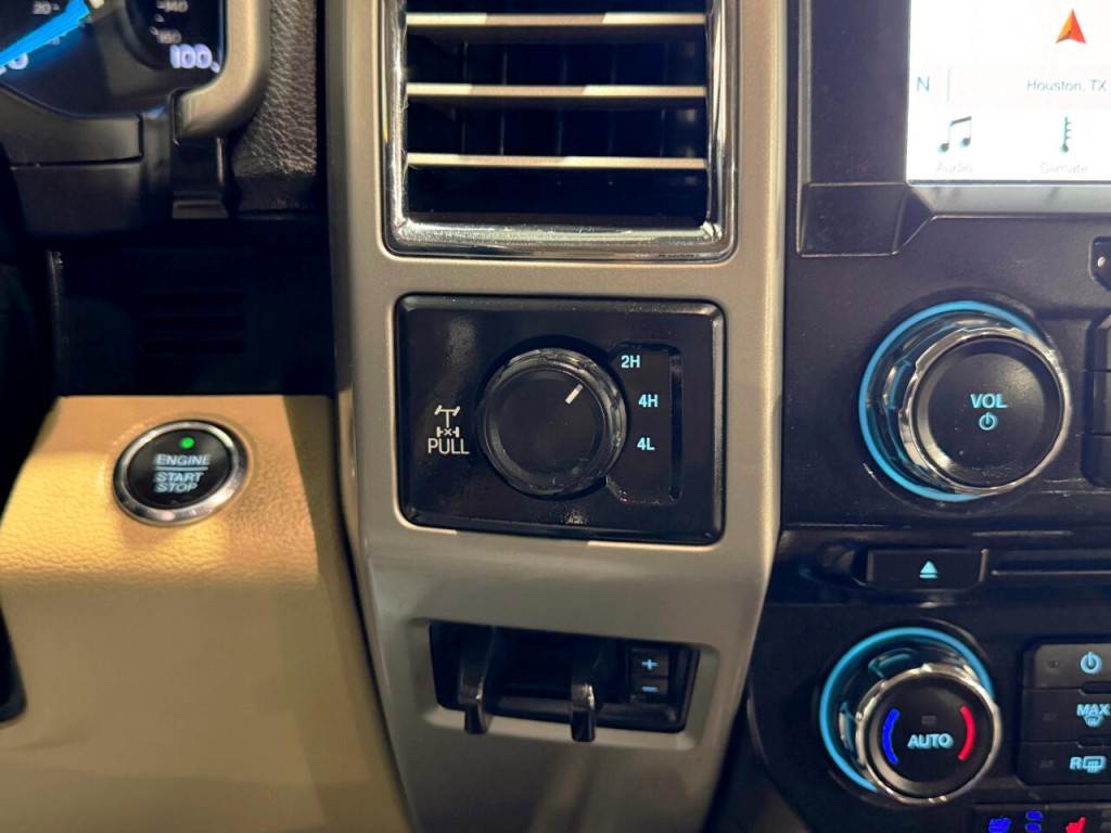2017 Ford F-250 Image 23