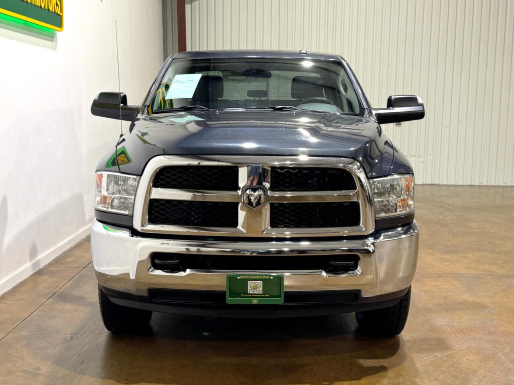 2018 RAM 2500 Image 2