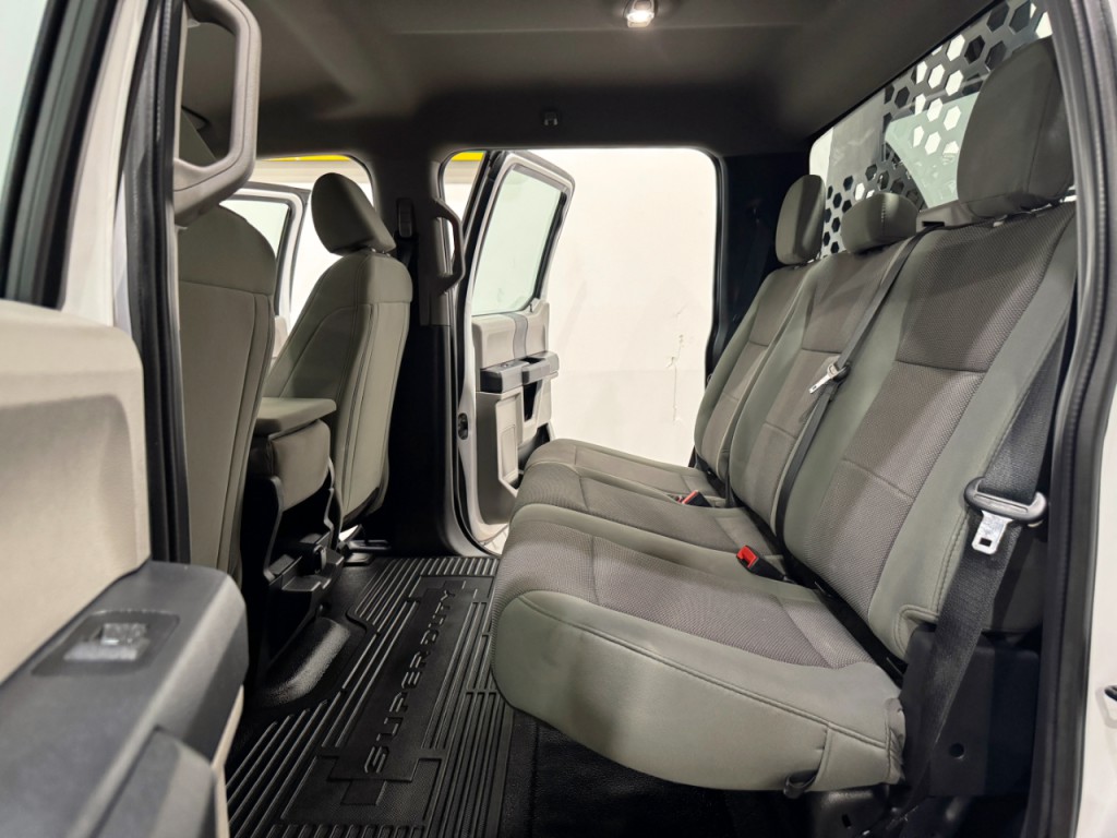 2022 Ford F-350 Image 16