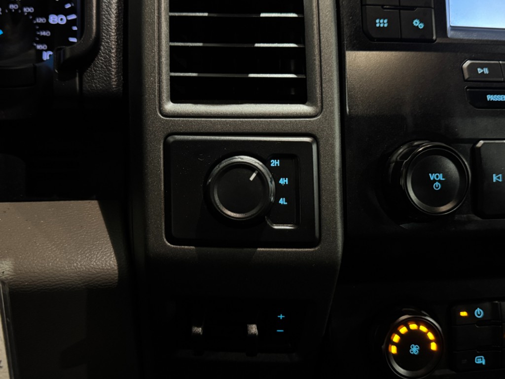 2022 Ford F-350 Image 27