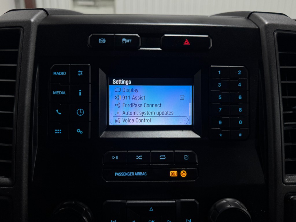 2022 Ford F-350 Image 38