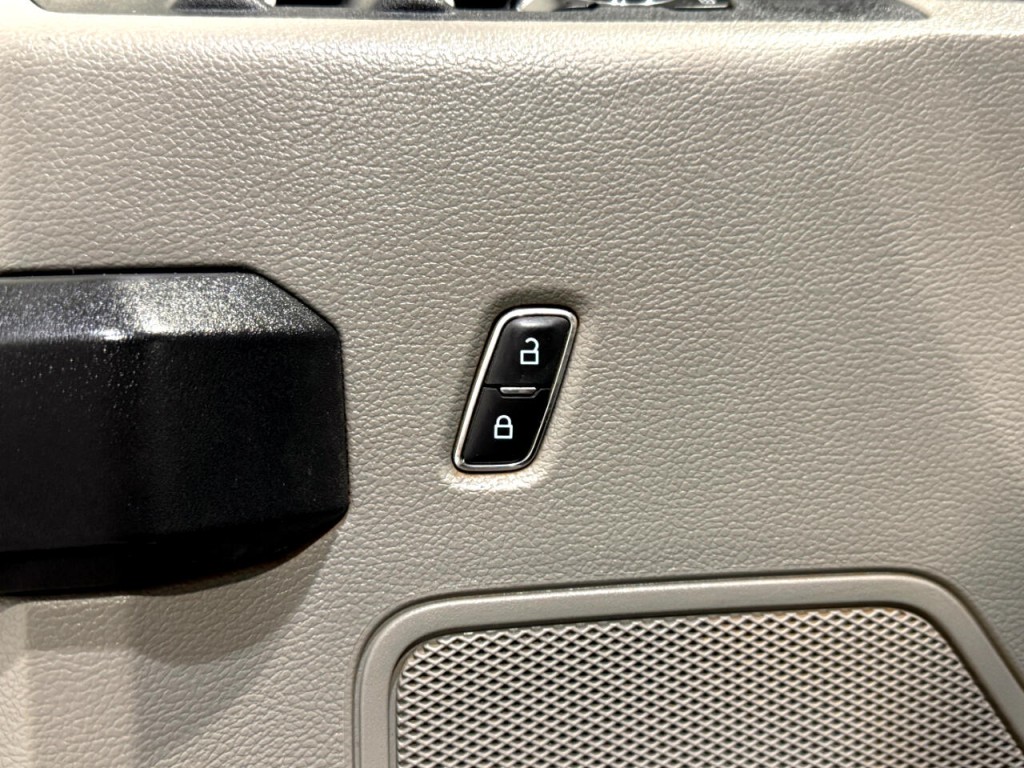2019 Ford F-250 Image 32