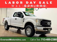 Image for 2019 Ford F-250 XL EXT CAB 148 inSHORT WB 6.2L V8 GAS 1OWNER FX4 ID: 6556135