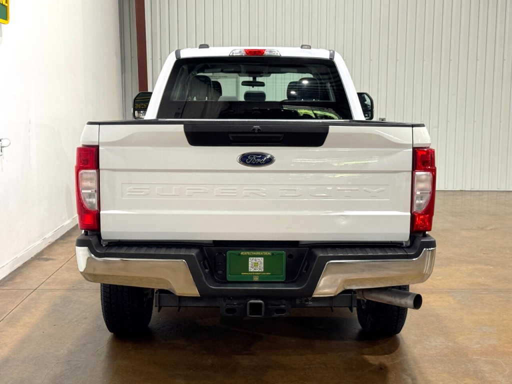 2022 Ford F-250 Image 6