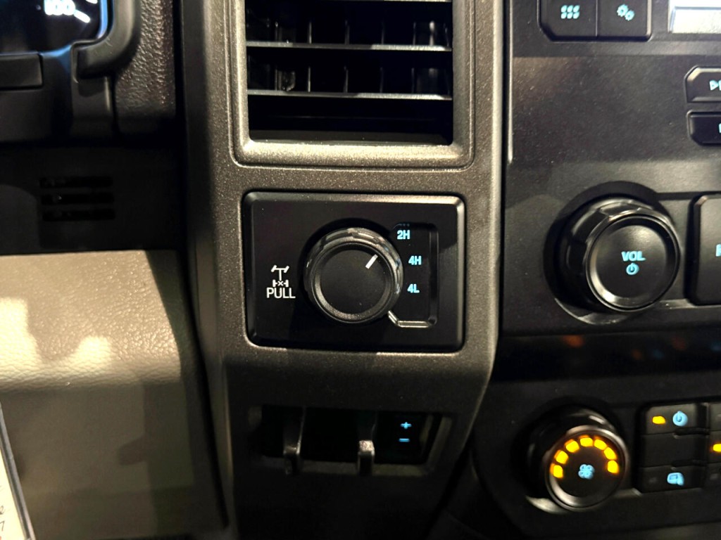 2022 Ford F-250 Image 26