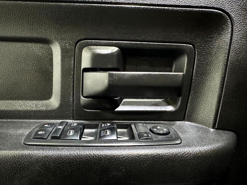 2018 RAM 2500 Image 34