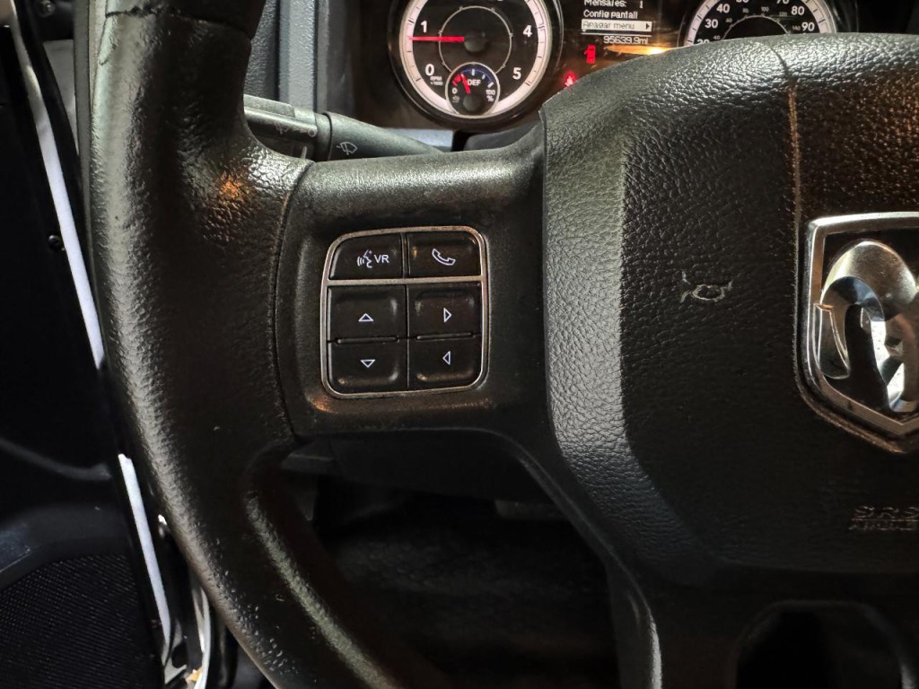 2018 RAM 2500 Image 21
