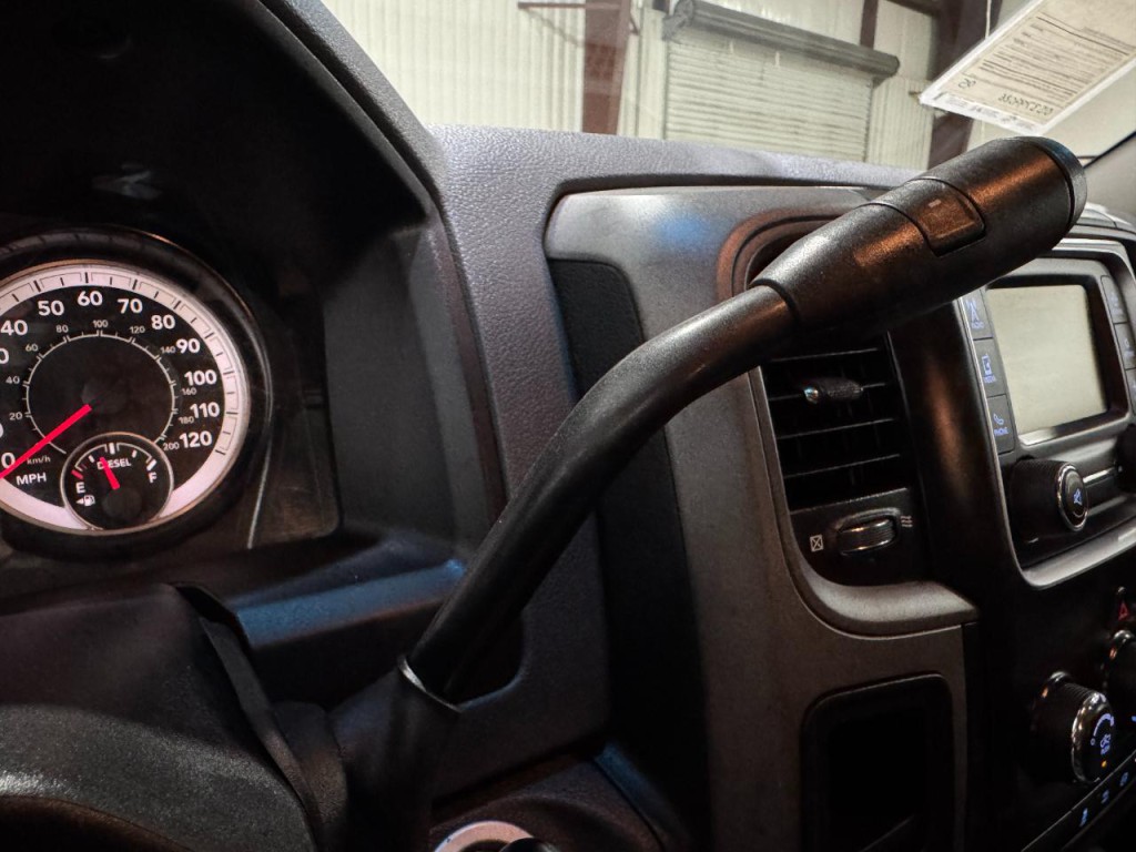 2018 RAM 2500 Image 24