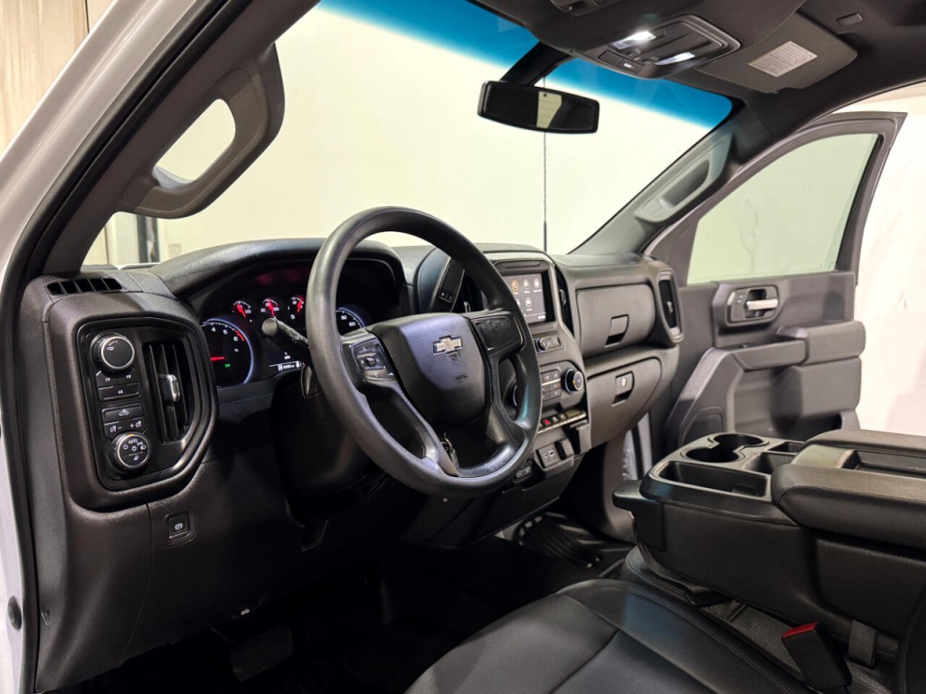 2022 Chevrolet Silverado 1500 Image 9