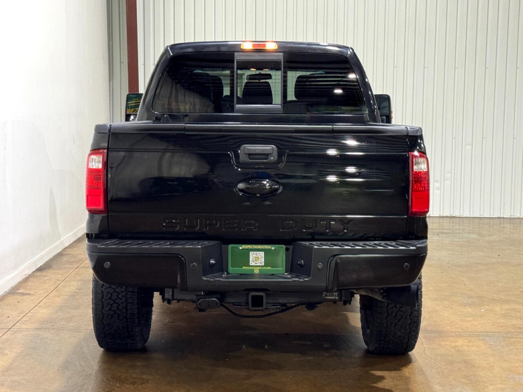 2015 Ford F-250 Image 6