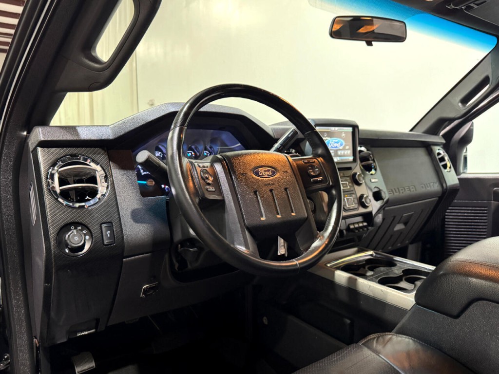 2015 Ford F-250 Image 15
