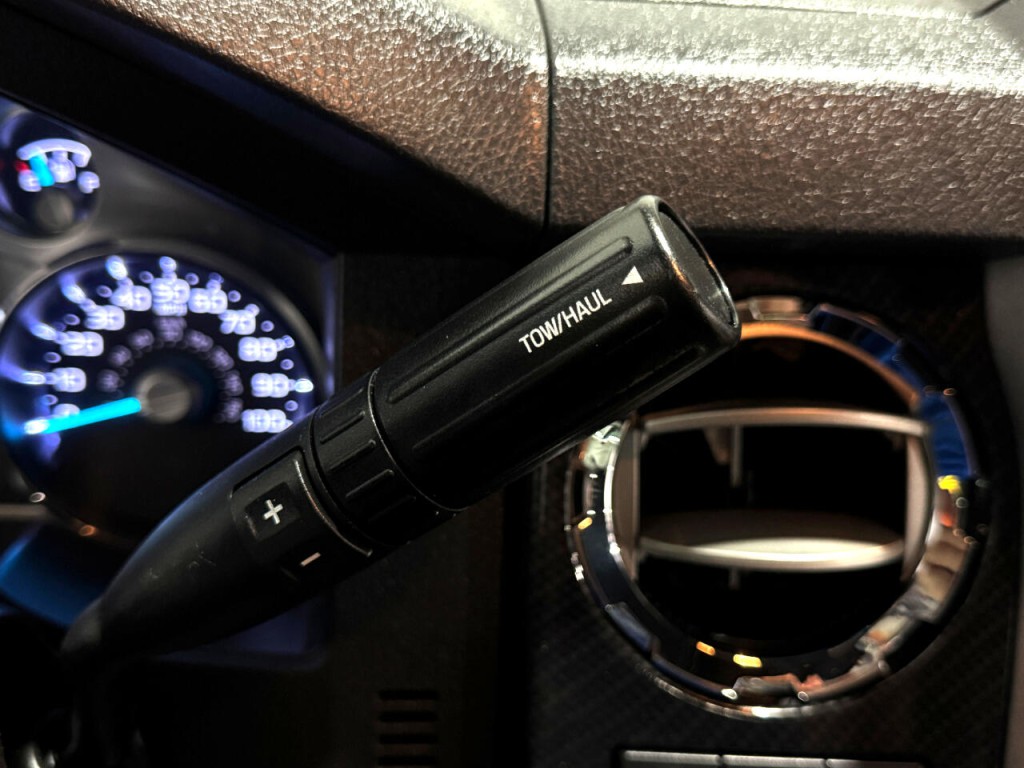 2015 Ford F-250 Image 22