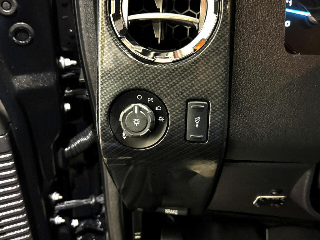 2015 Ford F-250 Image 30