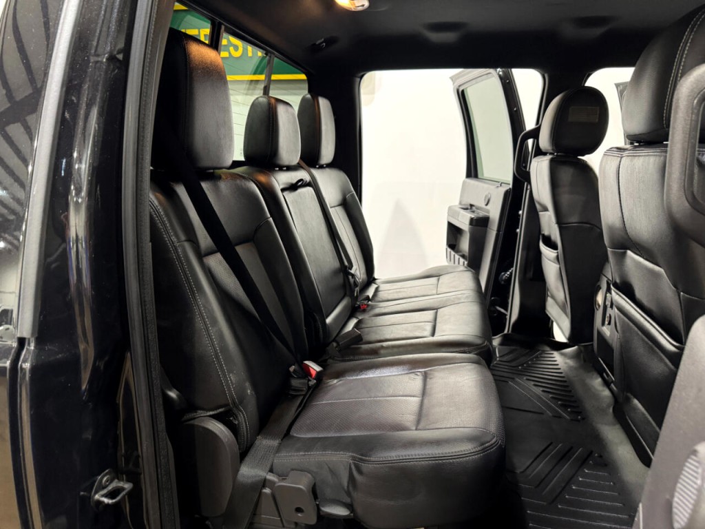 2015 Ford F-250 Image 12