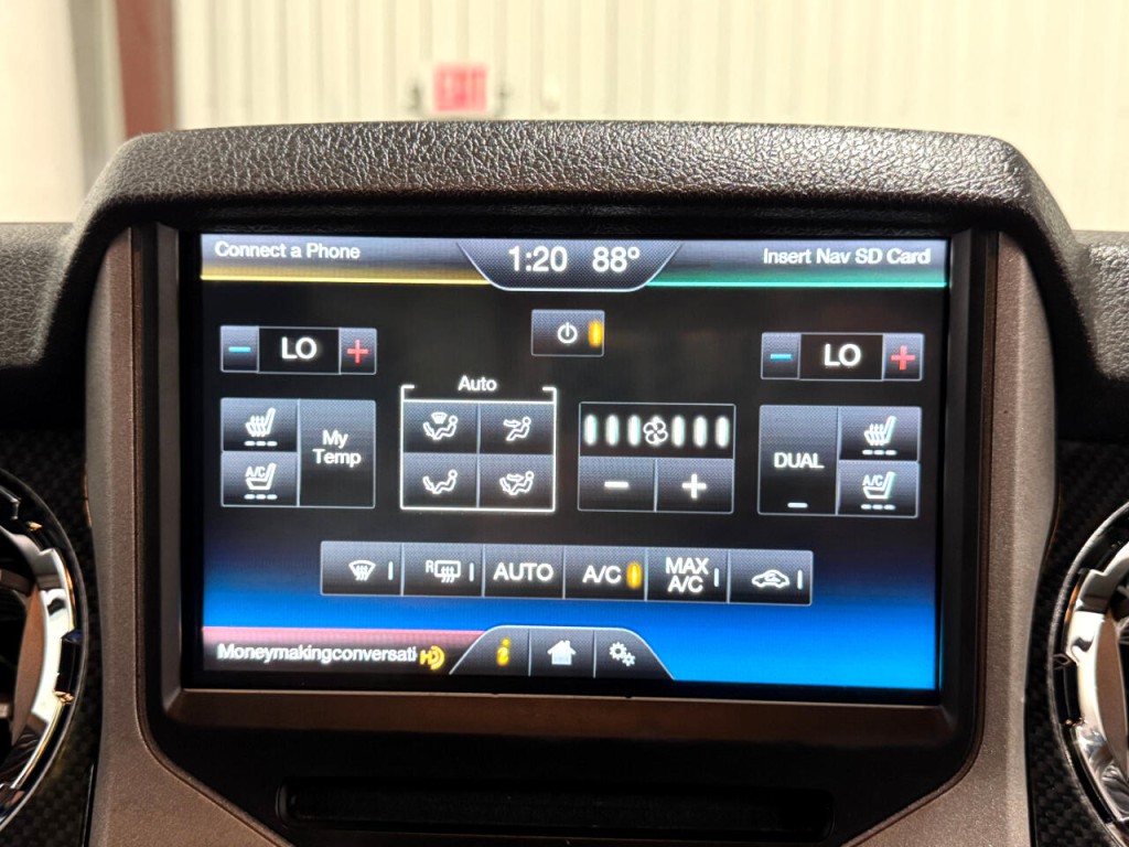 2015 Ford F-250 Image 35