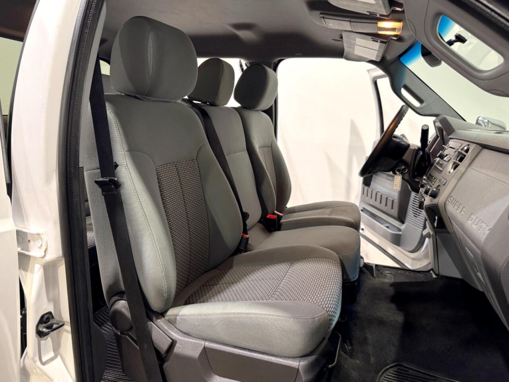 2012 Ford F-250 Image 17