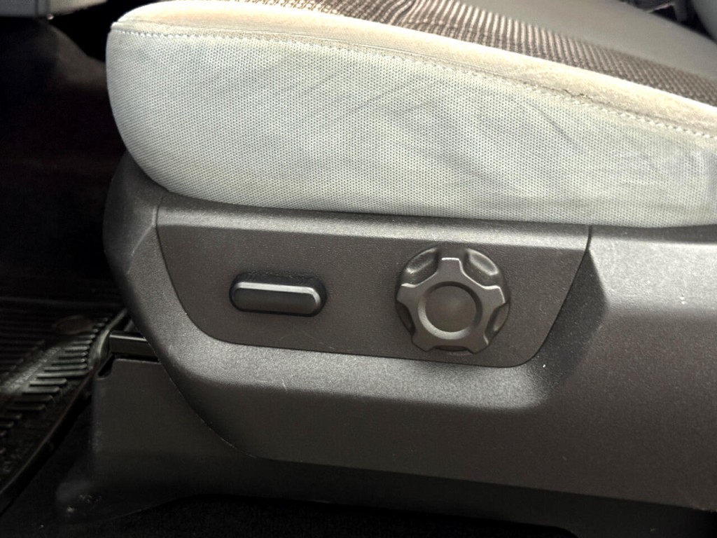 2012 Ford F-250 Image 18