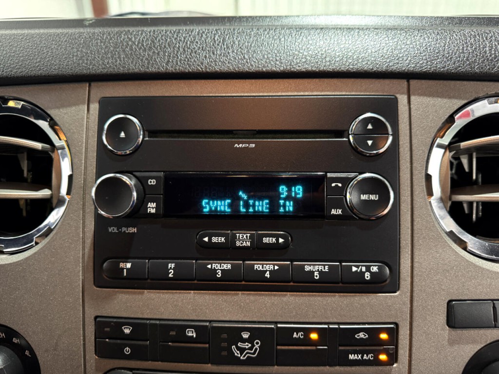 2012 Ford F-250 Image 21